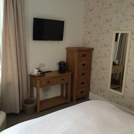 Hotel Arms